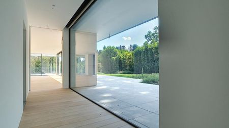 Prince of Orange: Sumptuous 4 bedroom apartment. + garden - Photo 2