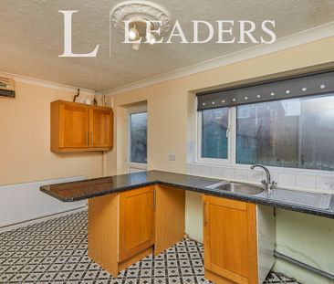 2 bedroom semi-detached to rent Deacon Close, Oakwood - Photo 6