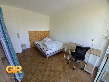 Location Appartement 1 pièce 76m² RENNES 35000 - Photo 5
