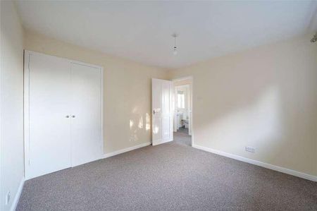 Falcon Way, Beck Row, Bury St Edmunds, Suffolk, IP28 - Photo 5