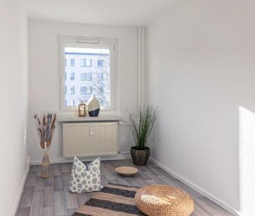 Tolle 3-Raum-Wohnung mit Einbauküche - Photo 1