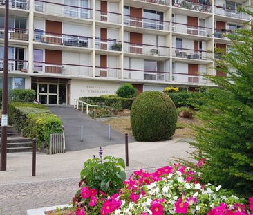 Location Appartement 3 pièces 70m² AVON 77210 - Photo 3