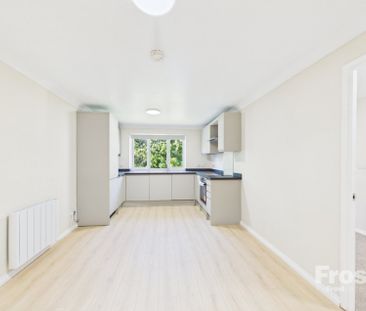 Lowestoft Drive, Slough, Berkshire,SL1 - Photo 6