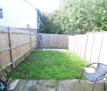 Chancellor Gardens, South Croydon, CR2 - Photo 3