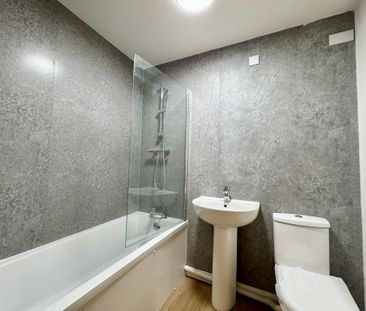 1 Bedroom Flat - Photo 4