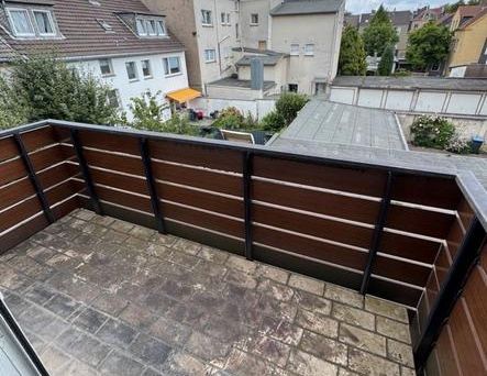Renovierte 2,5 Zi mit Balkon in Ückendorf - Photo 1