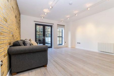 3 bedroom flat to rent - Photo 4
