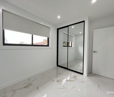 Stylish 2-Bedroom Granny Flat – Low-Maintenance Living - Photo 1