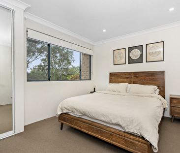 Bright 2 Bedroom Unit - Photo 1