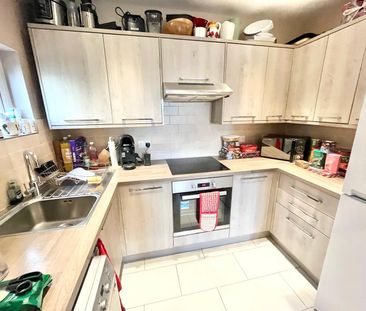 St. Helens Road, Westcliff-on-Sea, Essex, SS0 7LB - Photo 4