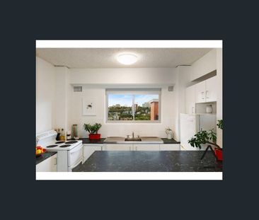 Apartment in a tranquil village setting - Photo 3