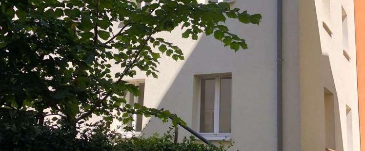 Zentrale 1-Zimmerwohnung mit Einbauküche in Coburg! - Photo 1