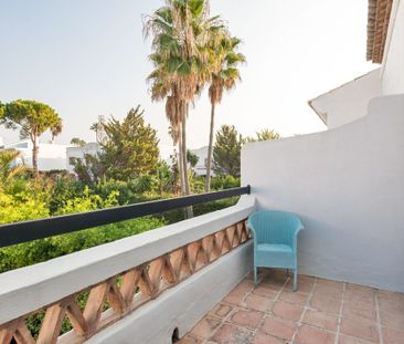 Bel Air, Estepona East, Estepona, Andalusia 29680 - Photo 1