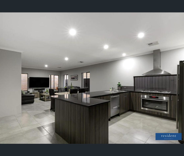 17 Wilkes Loop, Baldivis, WA 6171 - Photo 4