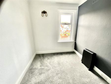 2 bedroom property to rent - Photo 2