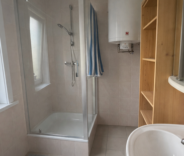 Gelijkvloers app. te huur in Nimy voor € 730 met 1 slaapkamer - Foto 4