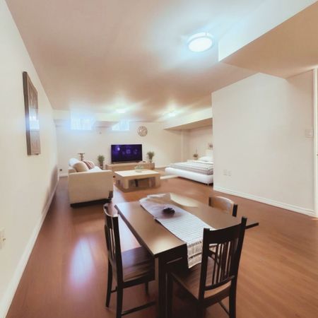 For Lease - 4 Daniel Reaman Crescent, Vaughan, Ontario - Photo 5