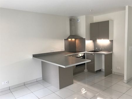 Appartement - 4 pièces - Jaude/Banque de France - Photo 5