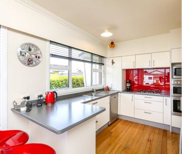 17 Sanders Avenue, Westown, New Plymouth - Photo 5