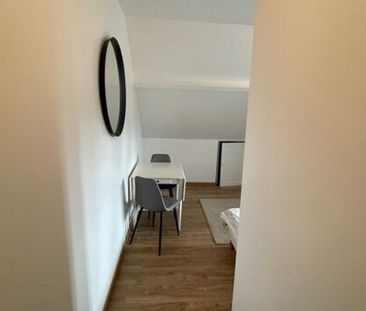 Appartement 1 pièces 15m2 REIMS 440 euros - Photo 3