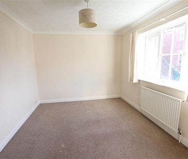 3 bedroom detached house to rent - Photo 5
