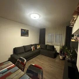 Apartament cu 2 camere, DECOMANDAT, etaj 3/4, zona Nicolina - Photo 1