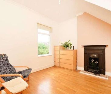 Drayton Gardens, West Ealing, W13 - Photo 5