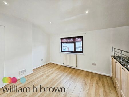 Ockelford Avenue, Chelmsford - Photo 3