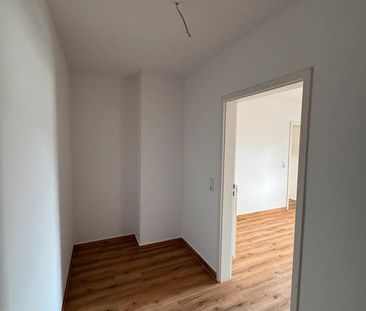 Frisch renovierte 2,5-ZKB -Wohnung - Foto 1