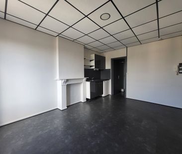 Location Appartement 1 pièce 20m² - Photo 2