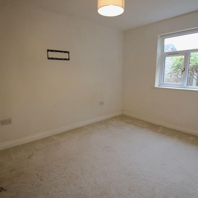 3 bedroom bungalow to rent - Photo 1