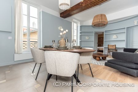 Rue du Marché des Blancs Manteaux, - Photo 5