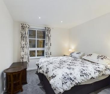 Blandfield, Broughton, Edinburgh, EH7 - Photo 6