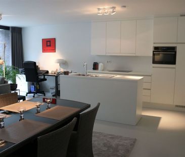 Appartement te huur in Willebroek voor € 845 met 1 slaapkamer - Photo 1