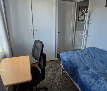 Cambridge Park - Photo 5