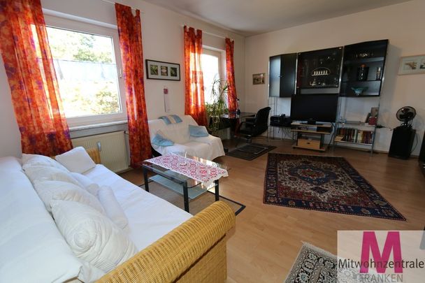 Hochwertig möblierte Wohnung mit großem Südbalkon - Photo 1