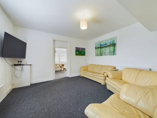 Tewkesbury Road, Longford, Gloucester, Gloucestershire, GL2 - Photo 1