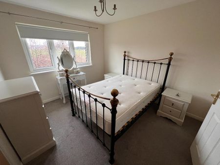 3 bedroom detached house to rent - Photo 5
