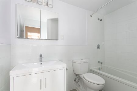For Lease - 666 Spadina Avenue Unit# 604, Toronto, Ontario - Photo 4