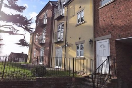 Cedar Court, Folly Lane, Hereford, - Photo 2