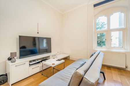 Borough Road, TW7, London - Photo 2