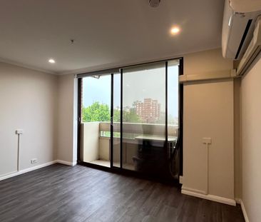 4 Clark Road, North Sydney NSW 2060 - Apartment For Rent | Domain - Photo 2