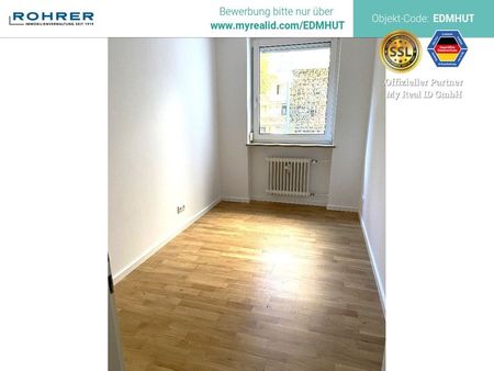 2,5-Zimmerwohnung, Küche, Flur, Bad/WC, Balkon, Kellerabteil - Foto 2