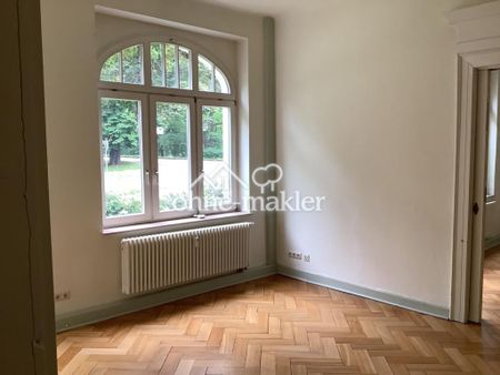Wunderschöne großräumige 4 Raum Wohnung + Kamin & direkter Zugang zum Garten direkt am Schloßpark - Foto 5