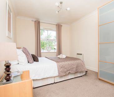 Maple House, Chapel Road, Redhill Town Centre - Photo 3