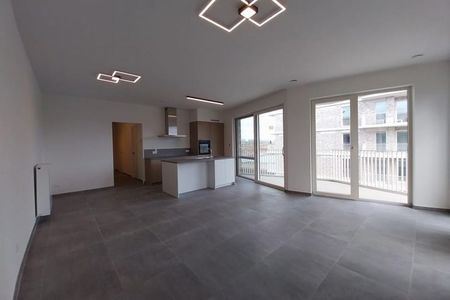 Appartement te huur - Foto 2