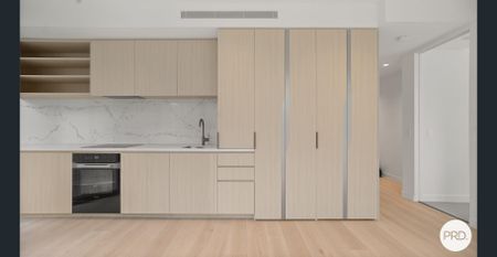 Compact and gorgeous on the 23rd floor - Photo 5