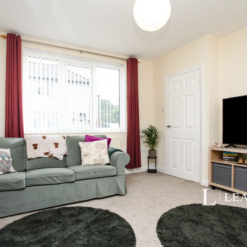 2 bedroom house to rent Charnwood Avenue, Whetstone, LE8 - Photo 1