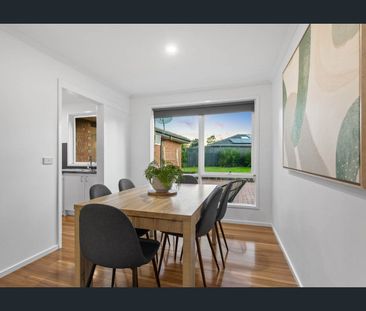 Renewed Style, Exceptional Space - Photo 5