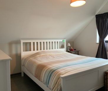 Lichtrijk en ruim duplexappartement met 3 slaapkamers - Foto 3